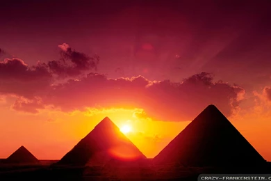 Pyramids Of Giza Wallpapers   Crazy Frankenstein