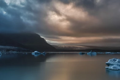 InterfaceLIFT: 3840x1200 Wallpapers Sorted By Comments