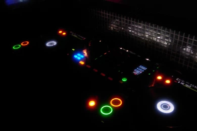 Pioneer dj set wallpaper pioneersetup.jpg