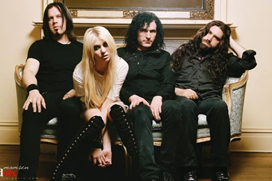 Taylor Momsen The Pretty Reckless Wallpapers