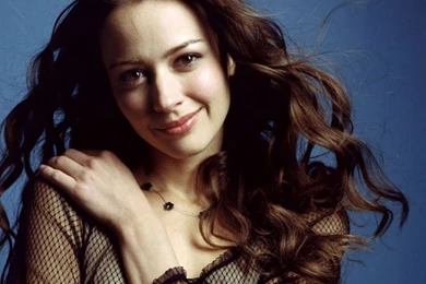 Amy Acker picture.jpg