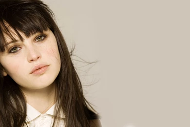 Felicity Jones Wallpapers HD Photos