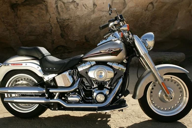 Harley Davidson HD Wallpaper Sideview Image Engine Picture.jpeg