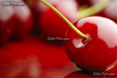 78246_makro_priroda_plody_vishnya_chereshnya_foto_krasny_2700x1807_www.Gde Fon.com.jpg