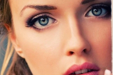 Blue Eyes Pretty Girl iPhone Wallpapers