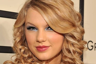 Taylor Swift Wallpapers   Female Celebrity   Crazy Frankenstein