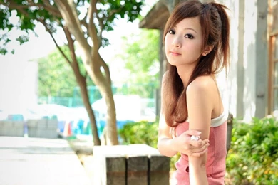 Cute asian girl in pink dress 1366x768.jpg