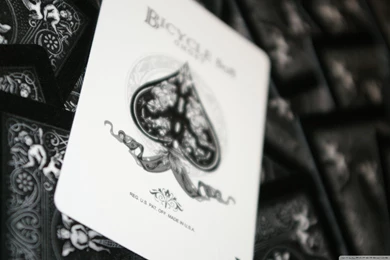 Download Card Wallpapers Free