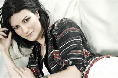 Laura Pausini   Bastaba (HQ)   YouTube