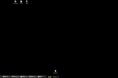 Techie Kite Runner: Single Wallpapers For Dual Monitor