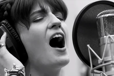 Download Wallpapers 3840x1200 Florence The Machine Girl Graphics