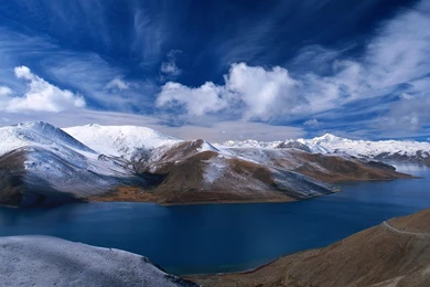 Beautiful Snowfall on Mountains HD Widescreen Wallpapers