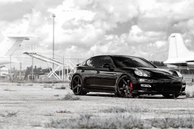Porsche Panamera Wallpapers Pictures