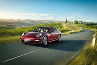 2011 Porsche Panamera 2 Wallpapers