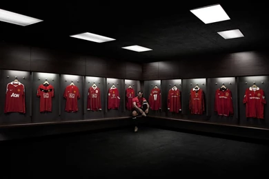 Ryan Giggs Locker Room With All Jersey Manchester United (id ...
