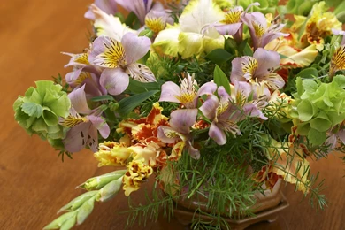 Flower Bouquet Wallpaper Backgrounds 11175 2560x1600   UMad.com