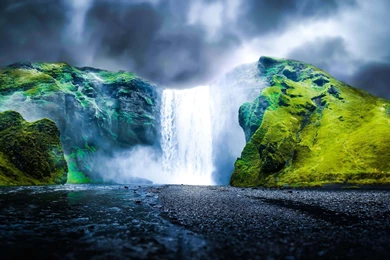 Download Dreamy Waterfall HD Wallpapers For 2560 X 1440 ...