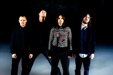 Domnload Red Hot Chili Peppers Wallpapers
