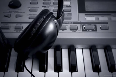 Download 1920x1200 Digital Piano With Headphones Wallpapers