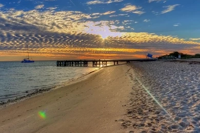 Dock On Beautiful Monkey Mia Beach Australia >> HD Wallpaper, Get ...