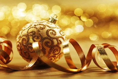 Wallpapers Square Christmas Balls Resolution 1366x768