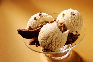 Chocolate Choco Chips Ice Cream HD Wallpapers.jpg