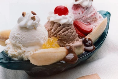 Banana Split Ice Cream Hd Wallpapers   (
