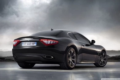 Attractive Maserati Car Wallpapers