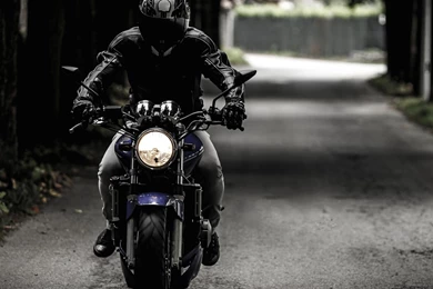 Download Bike Rider HD Wallpapers For iPhone 6 Plus   HDwallpapers.net