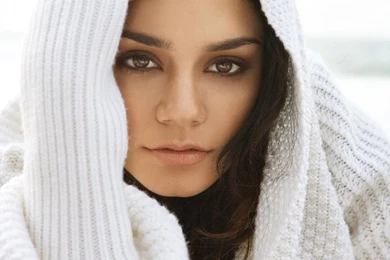 Vanessa Hudgens Mobile Wallpapers