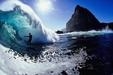 Quiksilver Surfing Wallpapers