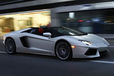 2015 Lamborghini Aventador Roadster Fantastic
