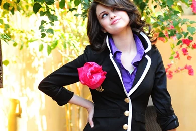 Selena Gomez 26 Wallpapers