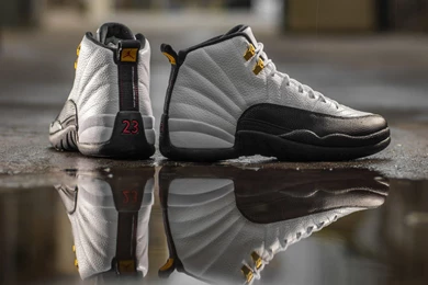 Weekly Wallpaper: Air Jordan 12 "Taxi"