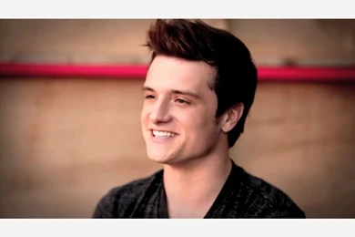 Josh Hutcherson Wallpapers