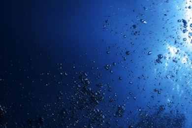 Download Wallpapers 720x1280 Water, Light, Bubbles, Depth, Dark ...