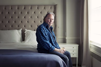 Broken Toe Spurs Neil Young To Write 1st Book