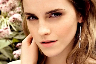 Emma Watson Iphone 5 Wallpapers