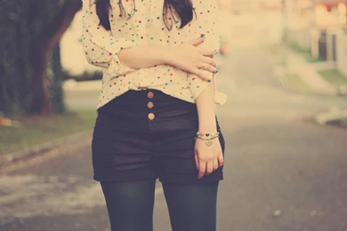 1680x1050 Vintage Heart Pattern Blouse Desktop PC And Mac Wallpapers