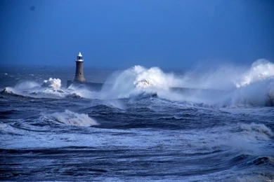 Lighthouses In Storm Wallpapers HD 1920x1200