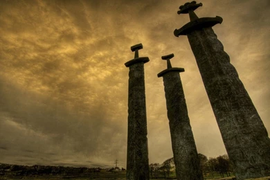 Viking Tag Wallpapers: Reflections Viking Castle Clouds Water ...