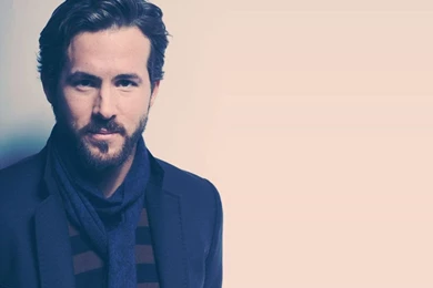 Ryan Reynolds Desktop Wallpapers Download.jpg