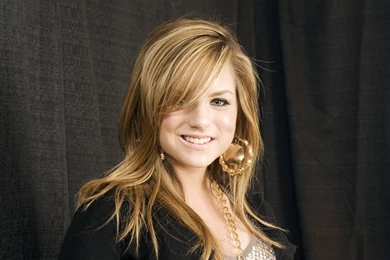 JoJo With Curly Hair Wallpapers