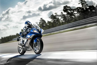 R1 Yamaha Wallpapers