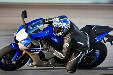 Motorcycles Desktop Wallpapers Yamaha YZF R1   2015