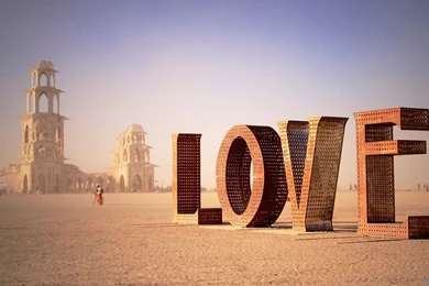 Download Free Love Wallpapers HD Pictures