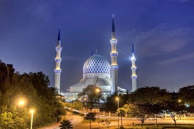 2 Sultan Salahuddin Abdul Aziz Mosque HD Wallpapers