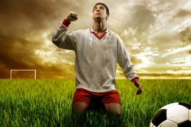 1024x768 Football Player Desktop PC And Mac Wallpapers