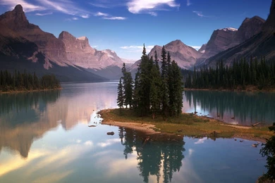 Lake Mountain Landscape Wallpapers HD