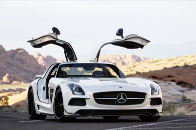 HD Mercedes Benz SLS AMG Wallpapers